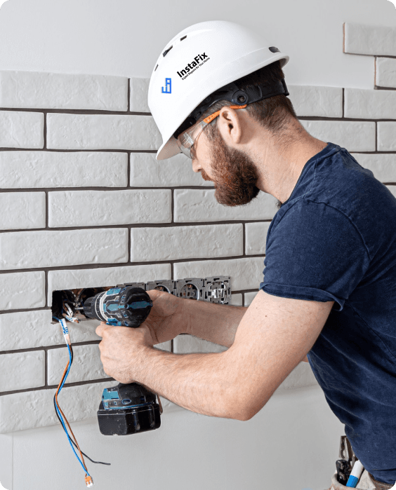 Commercial contractor